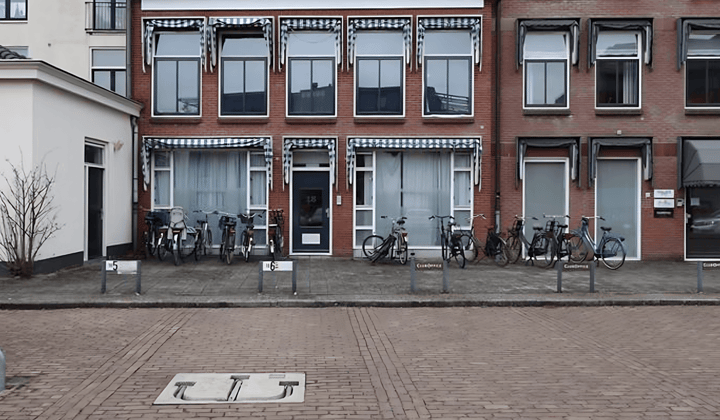 Kamer · 16 m² · €667,-
