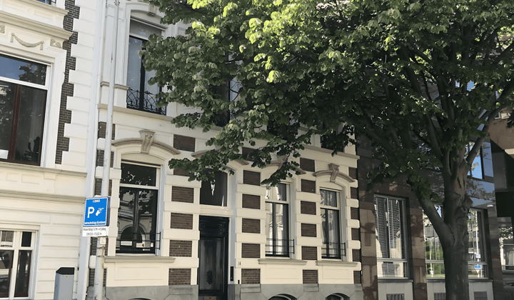 Kantoor · 280 m² · €475,-