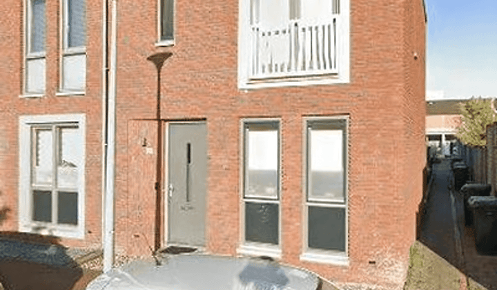 Huis · 114 m² · €1995,-