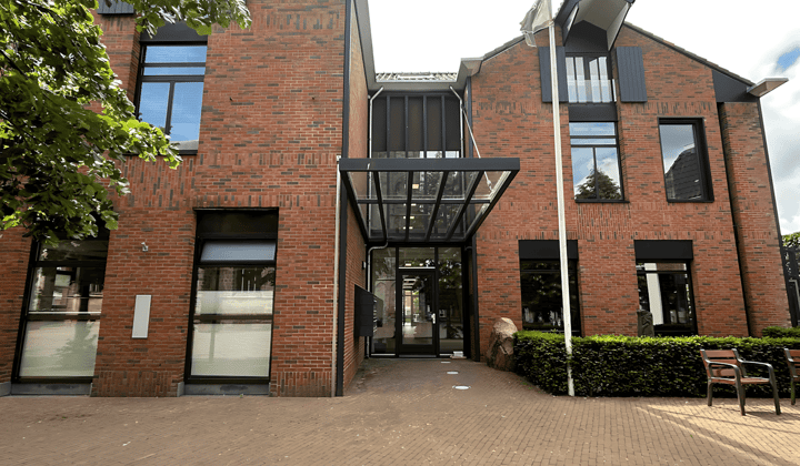 Appartement · 80 m² · €1200,-