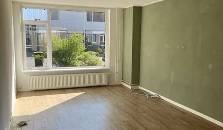Huis · 101 m² · €375,-