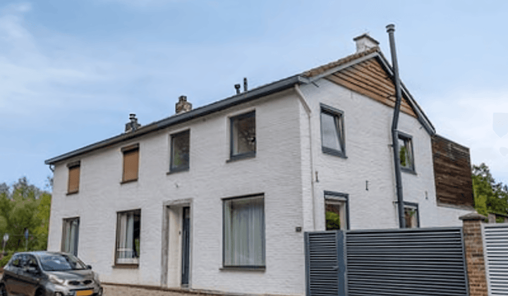 Huis · 178 m² · €3000,-