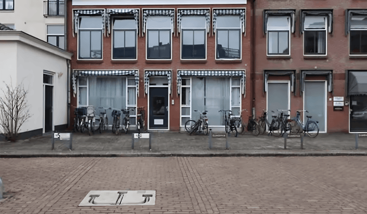Kamer · 16 m² · €667,-
