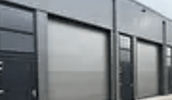 Bedrijfsruimte · 64 m² · €495,-
