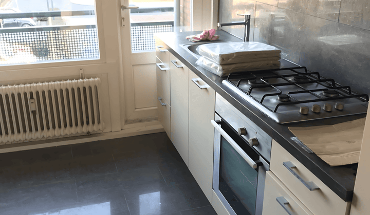 Kamer · 11 m² · €425,-