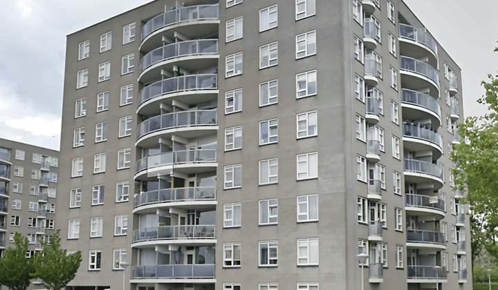 Appartement · 84 m² · €1575,-