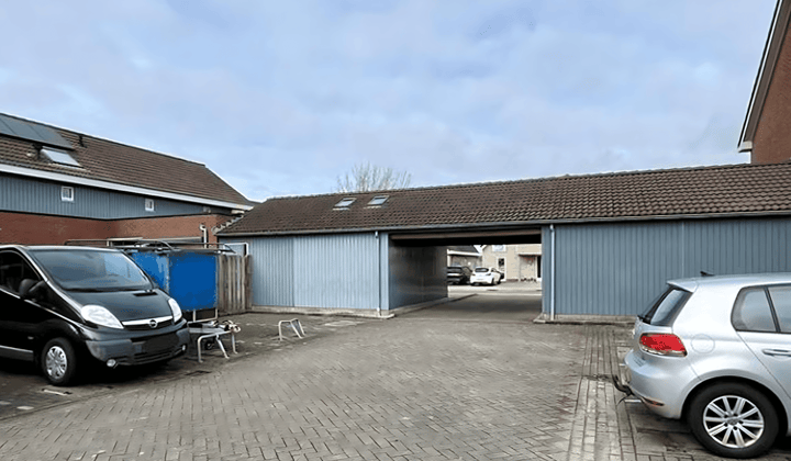Parkeerplaats · 12 m² · €6950,-