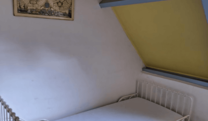Kamer · 11 m² · €450,-