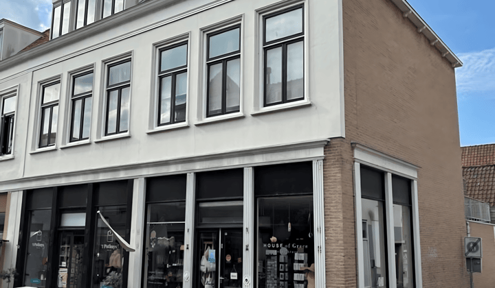 Appartement · €1045,-