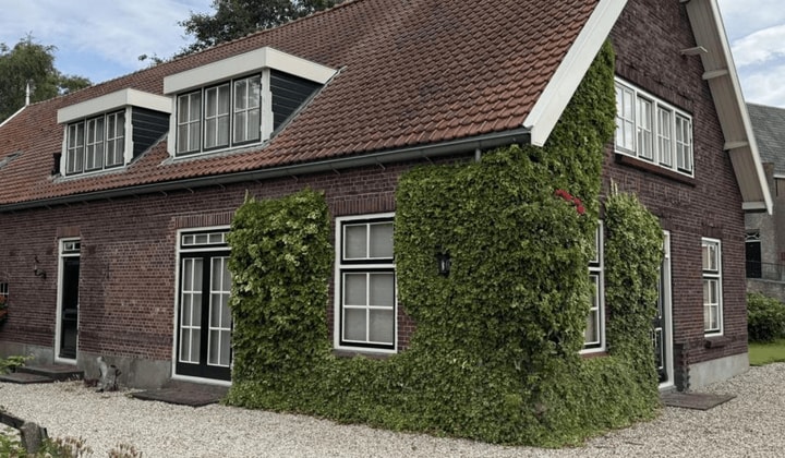 Huis · 243 m² · €2950,-