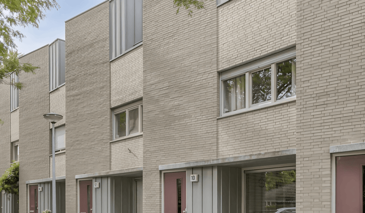 Huis · 139 m² · €2495,-