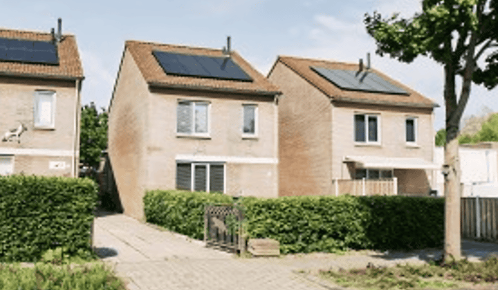 Huis · 65 m² · €1095,-
