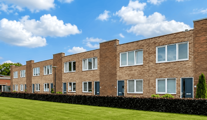 Huis · 95 m² · €932,-