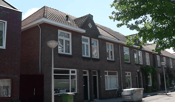 Huis · 110 m² · €1900,-