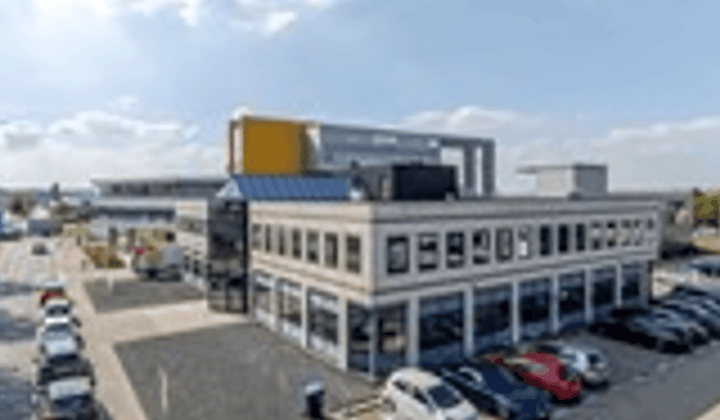 Kantoor · 430 m² · €4500,-