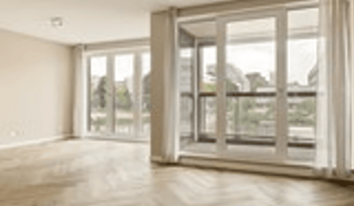 Appartement · 108 m² · €2700,-