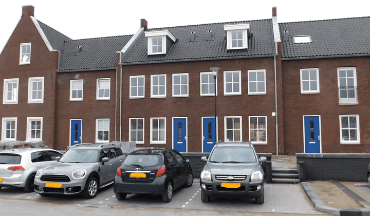 Huis · 120 m² · €2050,-