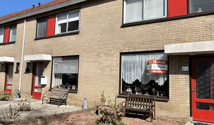Huis · 90 m² · €1242,-