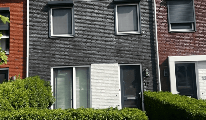 Huis · 128 m² · €1800,-