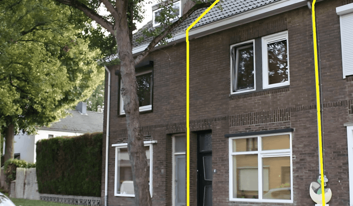 Huis · 100 m² · €1375,-