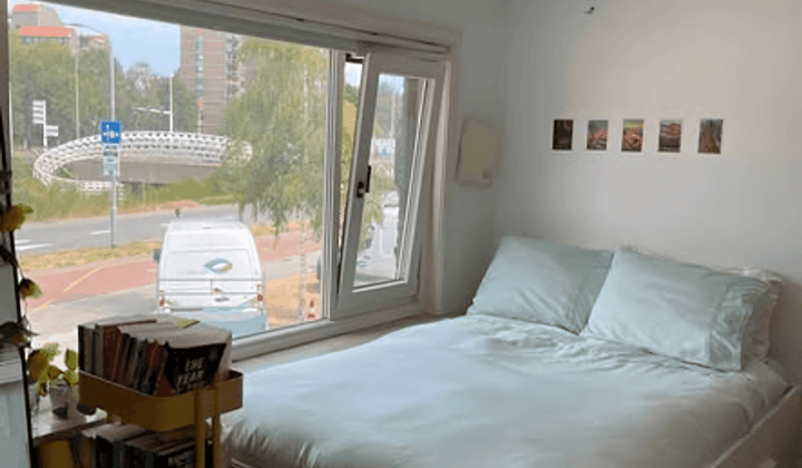 Kamer · 14 m² · €430,-