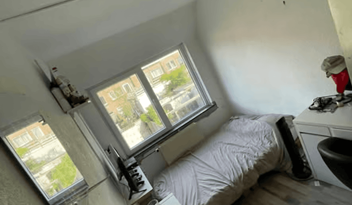 Kamer · 9 m² · €395,-