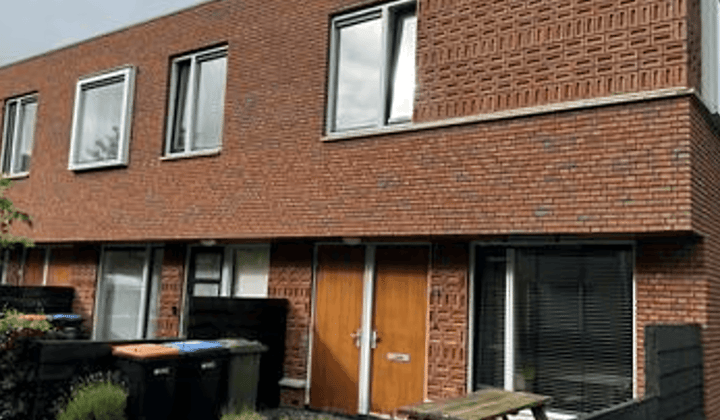 Huis · 58 m² · €1225,-