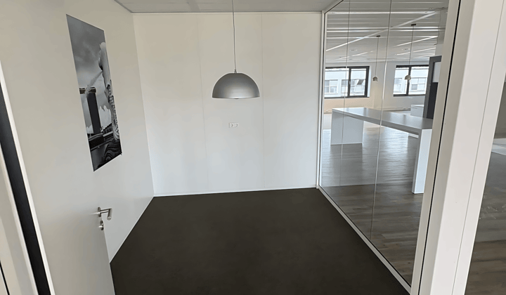 Kantoorruimte 30 m² tijdelijk inclusief kosten