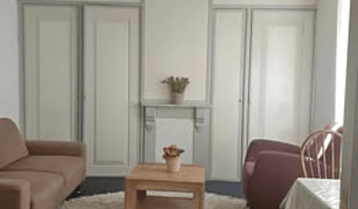 Kamer met 1 slaapkamer en badkamer