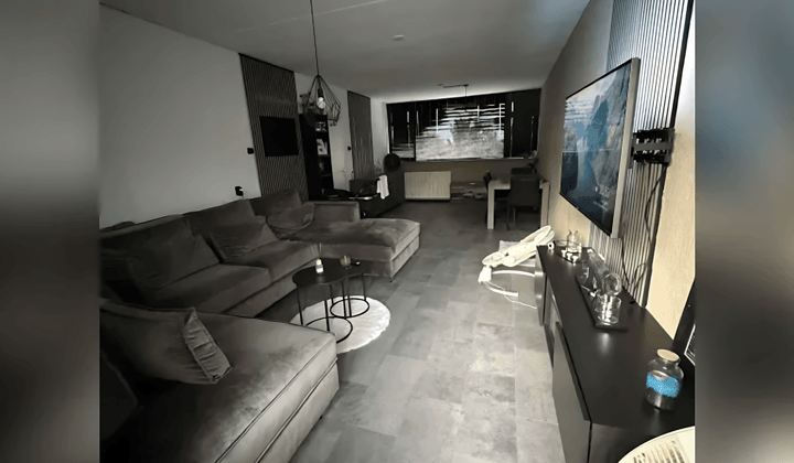 Appartement met 1 slaapkamer en balkon