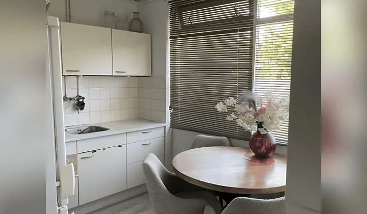 Appartement · 80 m² · €597,-
