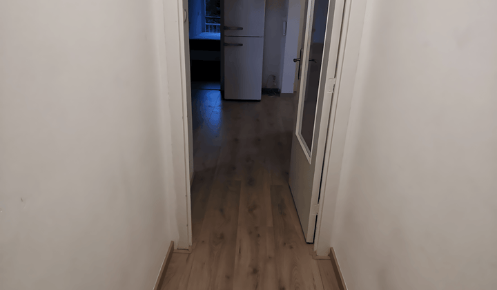 Kamer · 16 m² · €1060,-