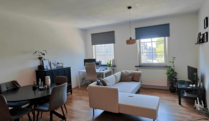 Appartement · 44 m² · €700,-