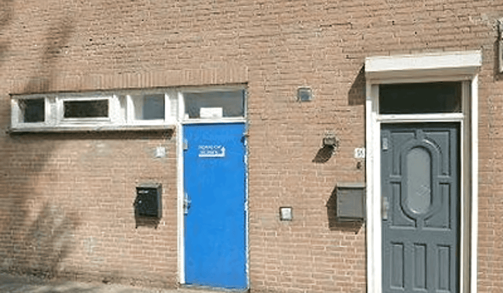 Bedrijfsruimte · 75 m² · €1000,-