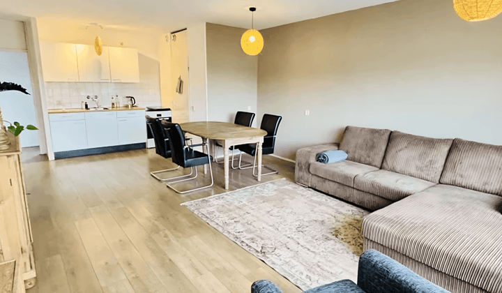 Appartement met 2 slaapkamers en terras, woningruil