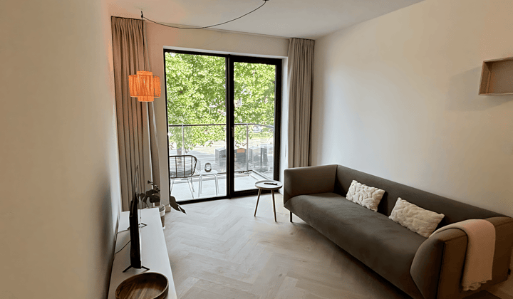 Appartement · 54 m² · €2200,-