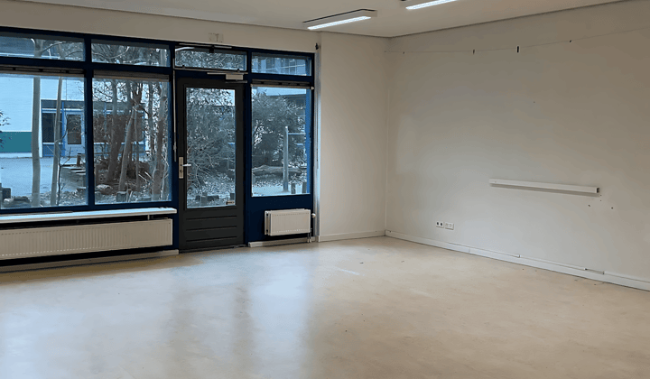 Bedrijfsruimte 60 m2 tijdelijk beschikbaar