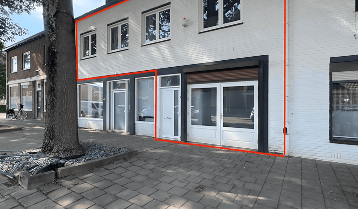 Huis · 140 m² · €1415,-