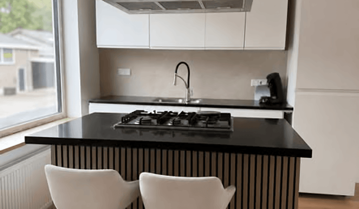 Huis · €1450,-