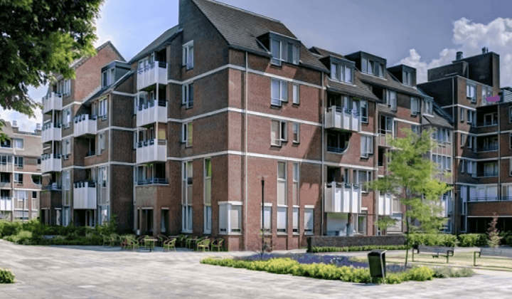 Appartement · 68 m² · €874,-