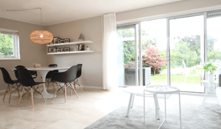 Huis · 85 m² · €1950,-