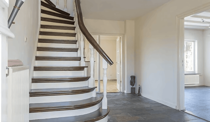 Huis · 301 m² · €3500,-