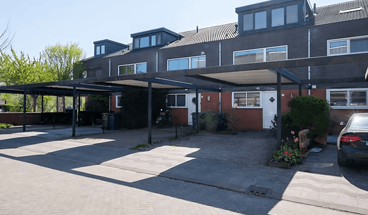 Huis · 110 m² · €1995,-