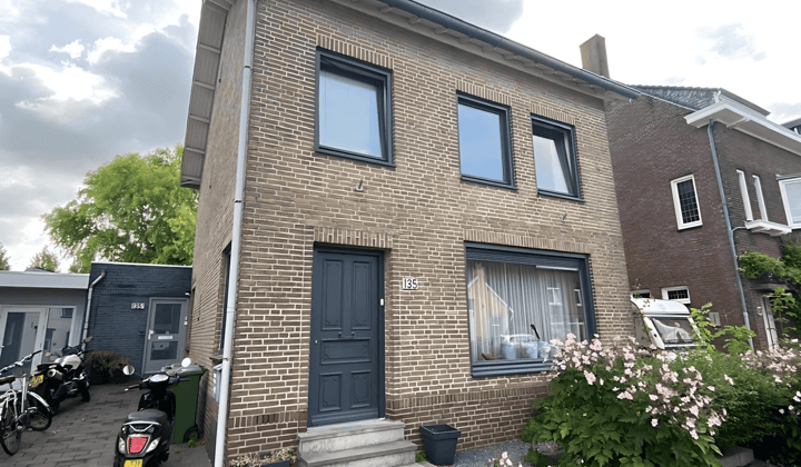 Appartement · 79 m² · €1145,-