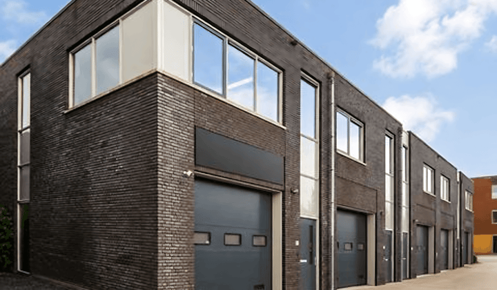 Bedrijfsruimte · 55 m² · €1245,-