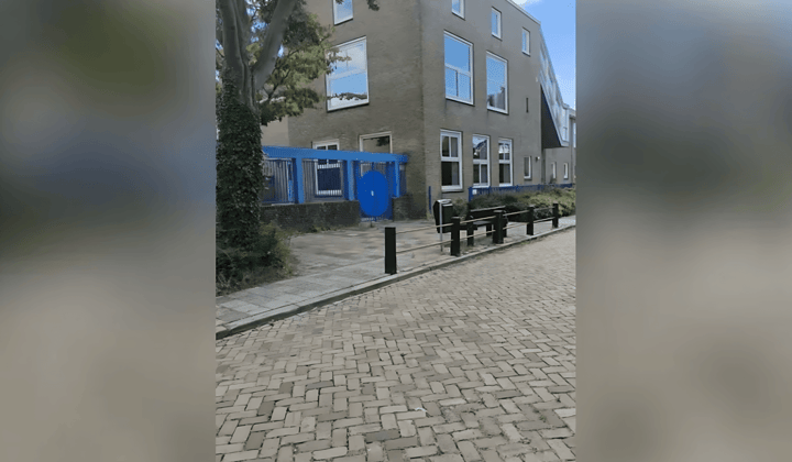 Huis · 90 m² · €720,-