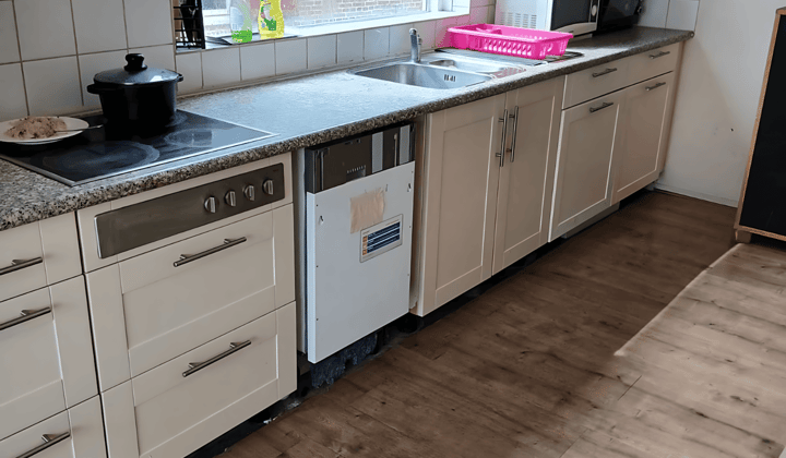 Kamer · 20 m² · €949,-