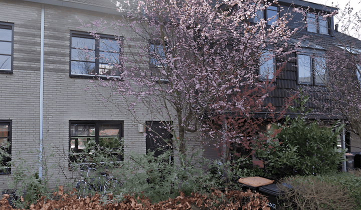 Huis · 144 m² · €2750,-