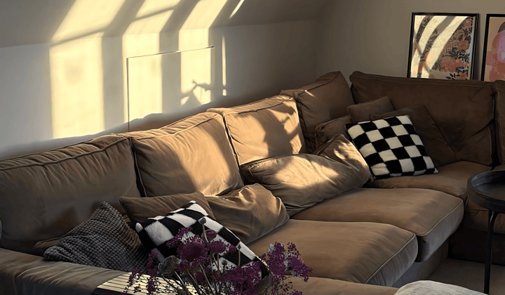 Kamer · 176 m² · €695,-
