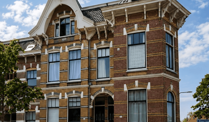 Kamer · 22 m² · €685,-